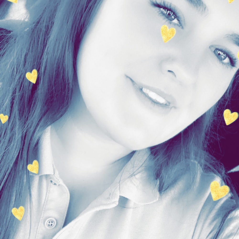 Meet your Posher, Alexandra